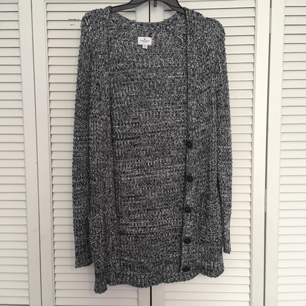 American Eagle B&W Cardigan